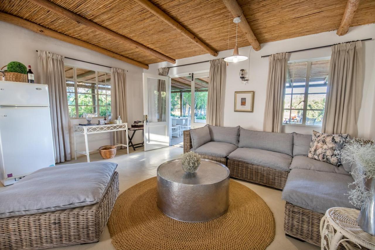 Klein Nektar Cottage Монтегю Экстерьер фото